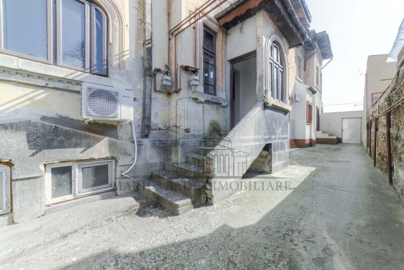 Timpuri Noi, Splaiul Unirii, D+P+1+M intrare individuala,